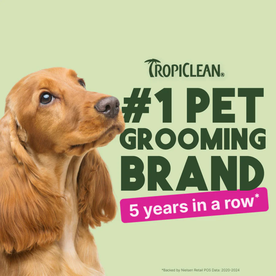 TropiClean Berry & Coconut Deep Cleaning Pet Wipes